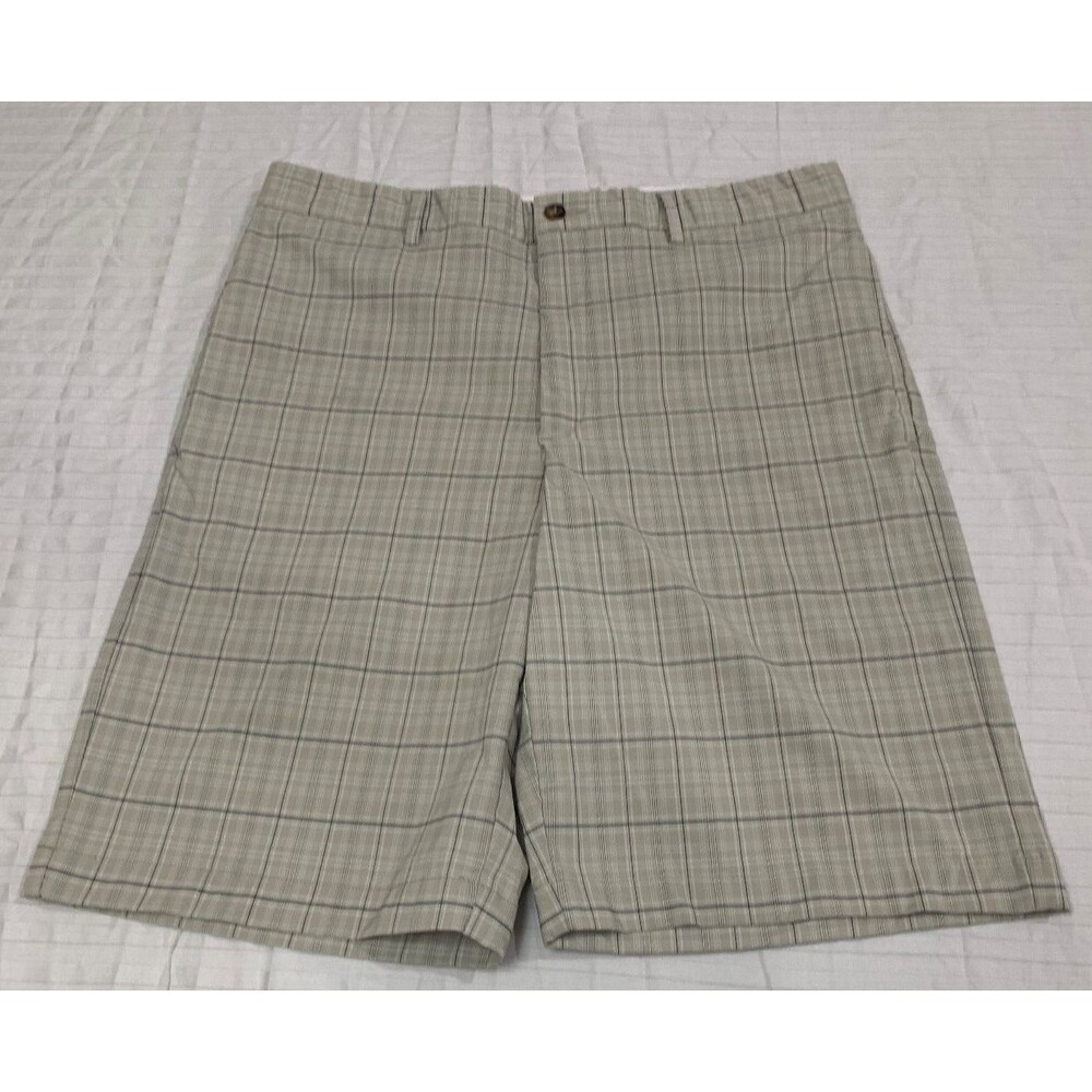 GREG NORMAN MENS SHORTS SIZE 34